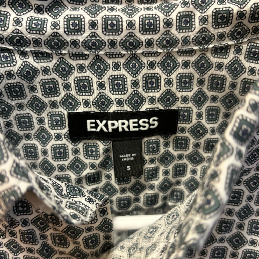 Express Men- slim fit dress shirt
